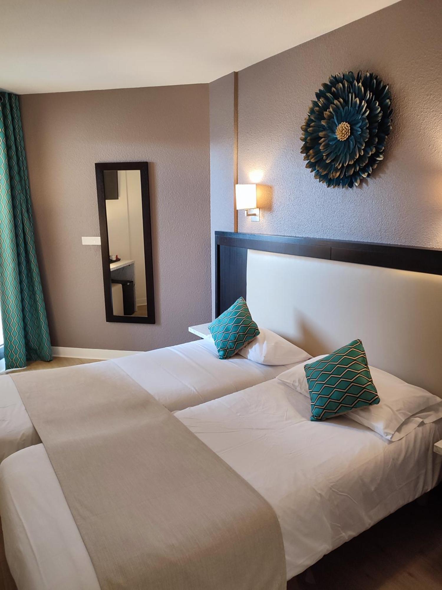 Hotel Le Collier Antibes Exterior foto