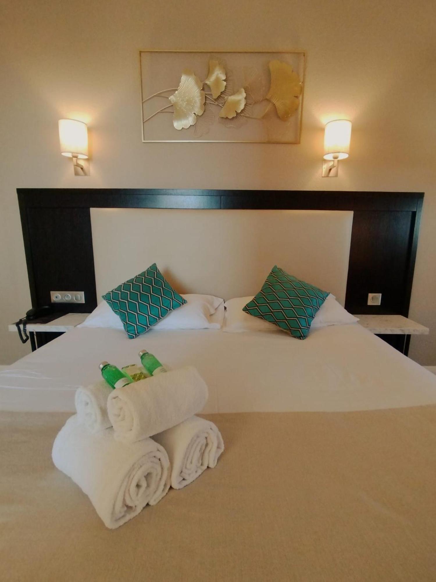 Hotel Le Collier Antibes Exterior foto