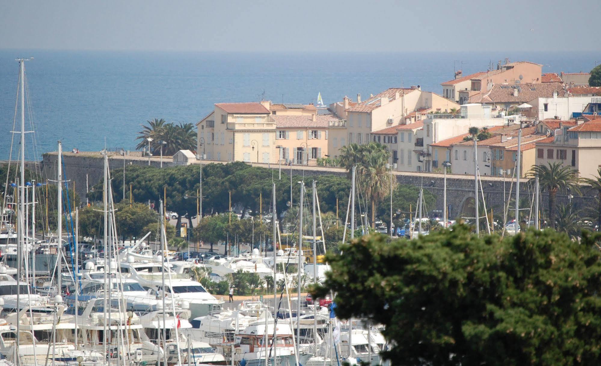 Hotel Le Collier Antibes Exterior foto